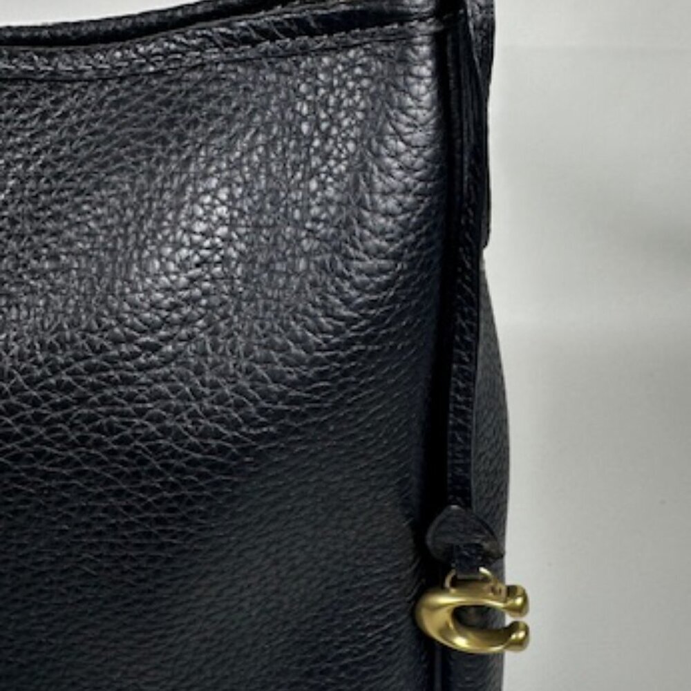 NEW COACH CARY SOFT PEBBLE LEATHER WOMENS BAG BLACK
**Sold on another platform** - Picture 7 of 16